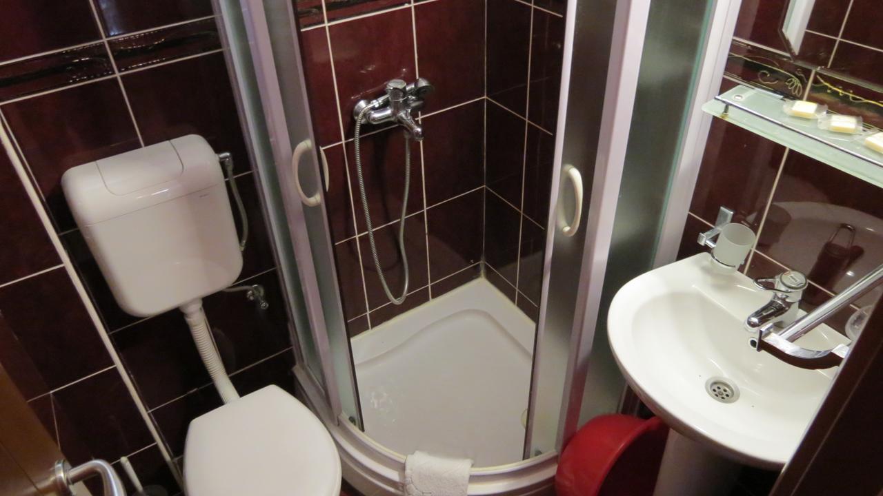 Oaza Hotel Petrovac Екстериор снимка