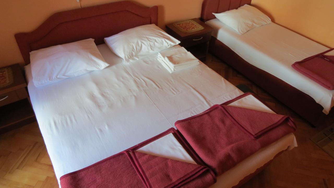 Oaza Hotel Petrovac Екстериор снимка